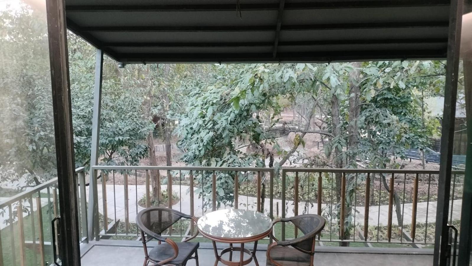 Hotel Sonar Bangla Joypur Forest Buitenkant foto